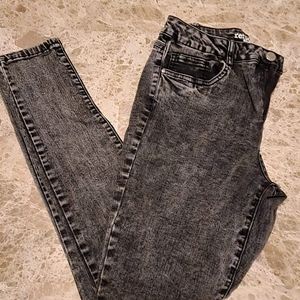 Black Skinny Jeans